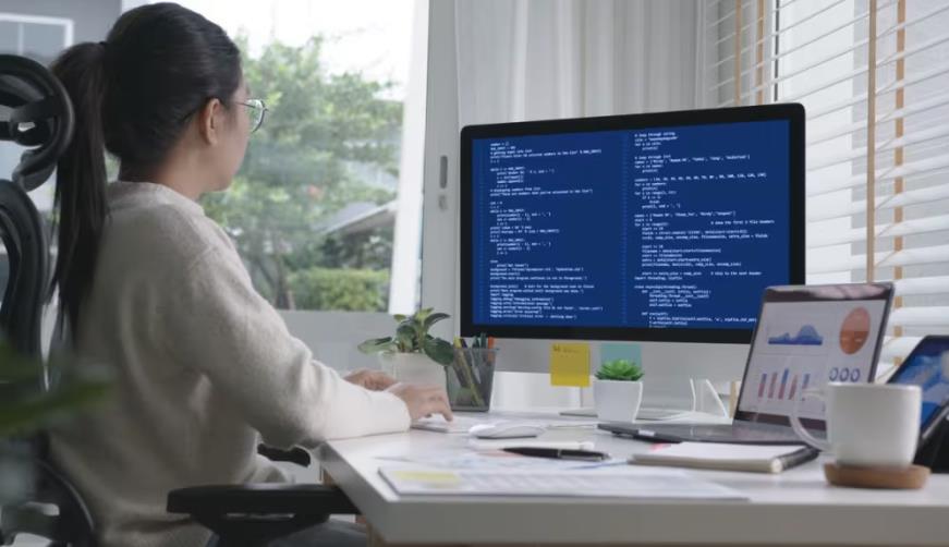 柳南区企业数字化解决方案：机器学习赋能商业模式升级的核心路径